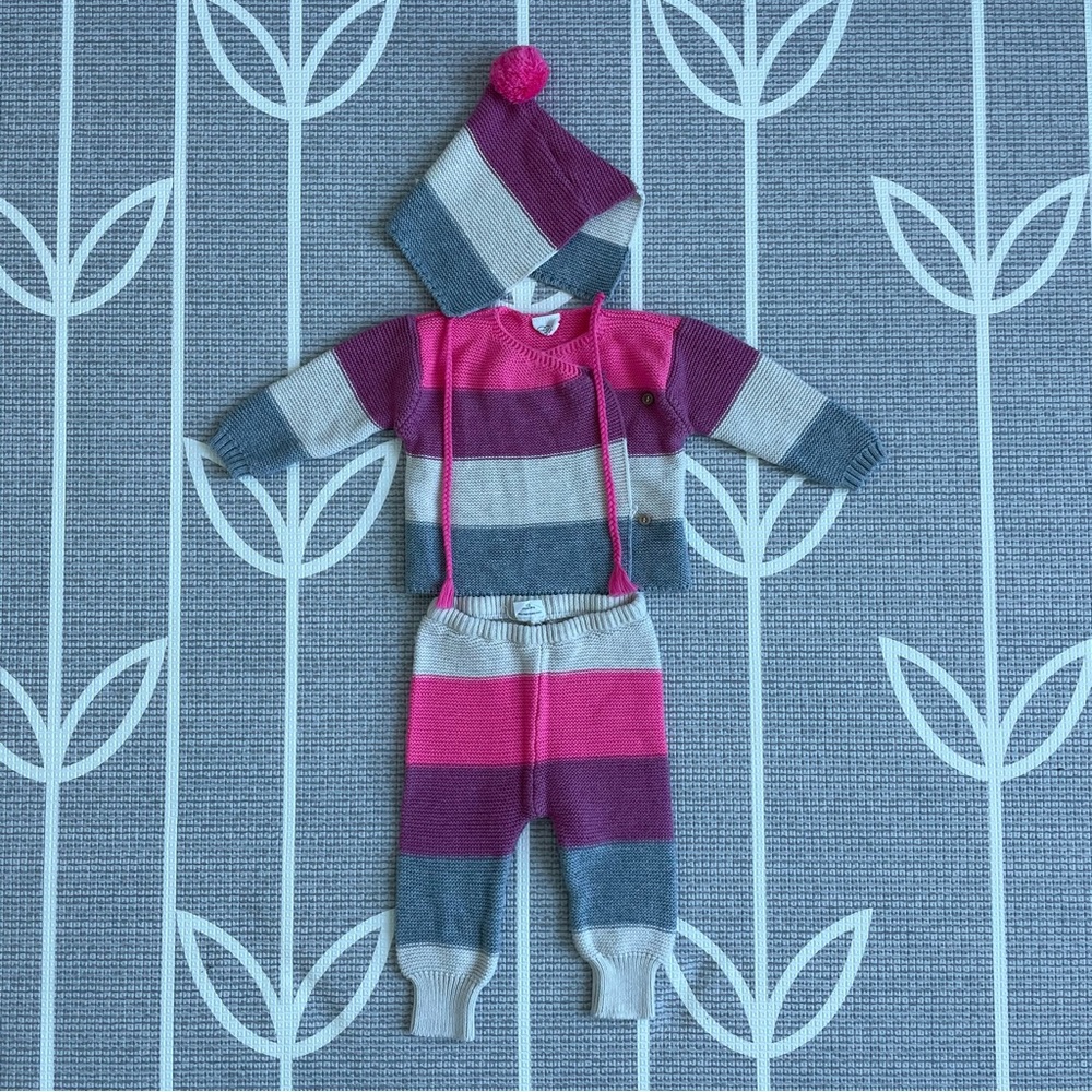 Egg Baby New York knit 3-piece outfit